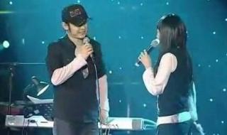 黄玫瑰黄灿 黄玫瑰黄灿